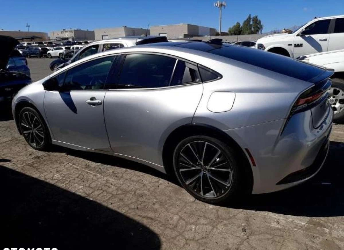 Toyota Prius cena 112000 przebieg: 11659, rok produkcji 2023 z Karlino małe 46